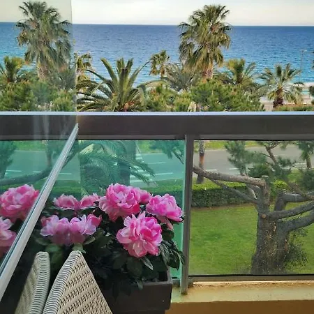 Front De Mer - 3 Star